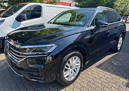 VW Touareg Volkswagen 4Motion R Line Panorama+Standheizung+LUF