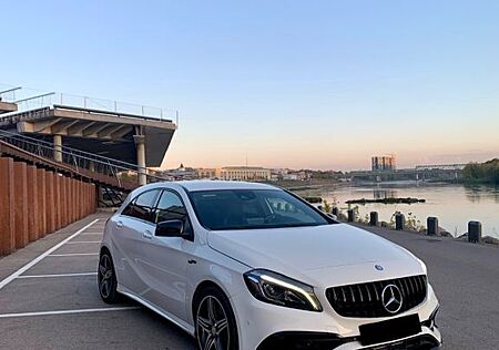 Mercedes-Benz A 250 Sport 4MATIC DCT Sport