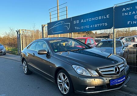 Mercedes-Benz E 200 Coupé BlueEFFICIENCY ELEGANCE