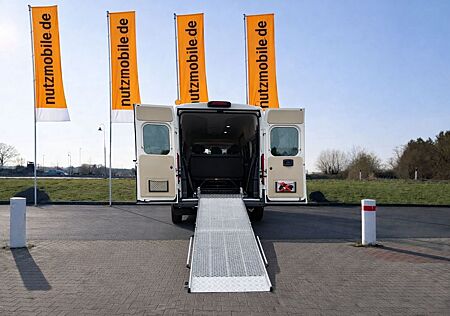 Peugeot Boxer Kombi 435 L2H2 Rollstuhlrampe Rampe