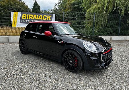 Mini John Cooper Works JOHN_COOPER_WORKS 3-trg.