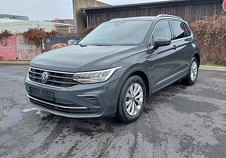 VW Tiguan Volkswagen Life*LED*ACC*NAVI
