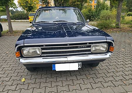 Opel Rekord C 1900