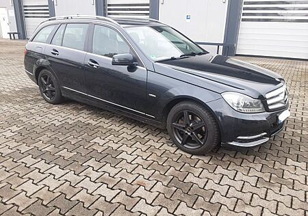 Mercedes-Benz C 220 T CDI BlueEfficiency Avantgarde NAVI XENON