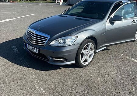 Mercedes-Benz S 350 BlueTEC 4MATIC -