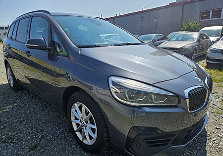 BMW 216d ADVANTAGE * NAVIGATION * 7 SITZE * LED
