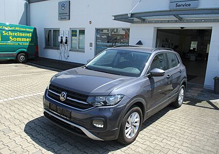 VW T-Cross Volkswagen Life DSGKAM ACC APP-Connect Digi-Cock.