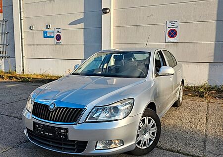 Skoda Octavia TÜV NEU*VOLL S-HEFTGEPFLEGT*KLIMA*