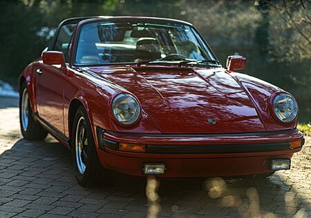 Porsche 911 Urmodell 911 SC 3.0 Targa