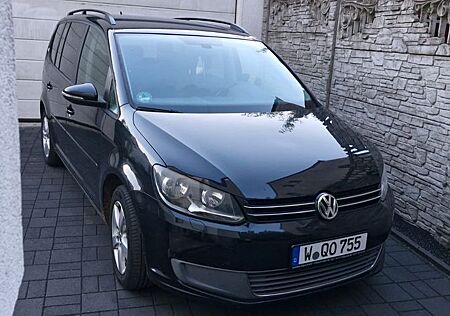 VW Touran Volkswagen 1.6 TDI -