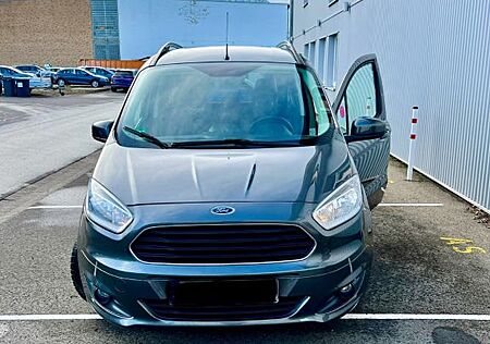 Ford Tourneo Courier 1.0 EcoBoost 74kW Titanium T...