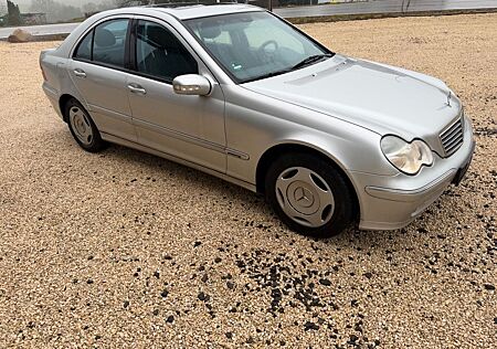 Mercedes-Benz C 200 KOMPRESSOR AVANTGARDE Avantgarde