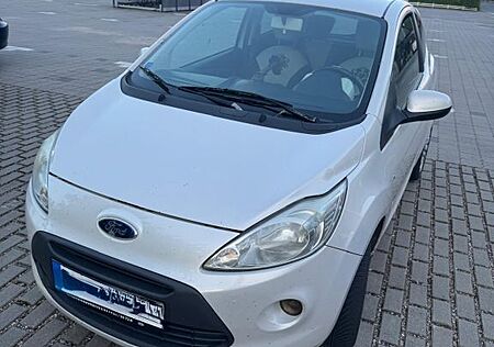 Ford Ka /+ 1,2 Spezial Permutlack, Heckspoiler