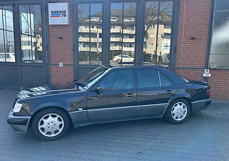 Mercedes-Benz E 500 W 124 500 E
