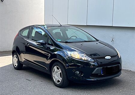 Ford Fiesta 1,25 TÜV/Scheckheft/PDC/Klima/Allwetter
