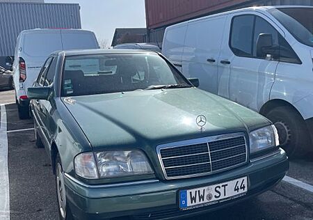 Mercedes-Benz C 180 ELEGANCE Elegance