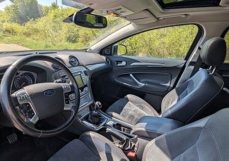 Ford Mondeo 2,5 Turnier Titanium X *reduziert*
