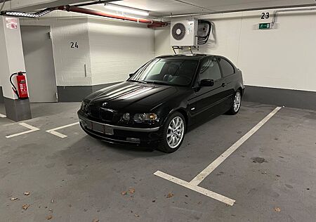 BMW 325 Compact