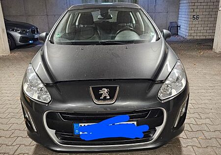 Peugeot 308 gebraucht kaufen Peugeot 308 Style e-HDi FAP 115 STOP & START Style