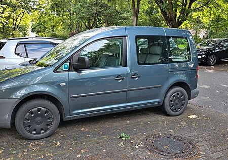 VW Caddy Volkswagen Life 1.6 7-Sitzer -