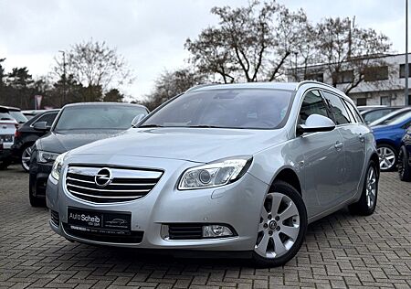 Opel Insignia A Sports Tourer*Bi-Xenon*NAVI*SHZ*