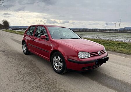 VW Golf Volkswagen 1.9 SDI Basis