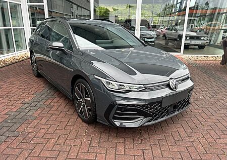 VW Golf Volkswagen VIII Variant 1.5 eTSI R-Line AHK Pano Navi