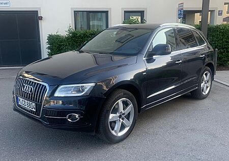 Audi Q5 3.0 TDI S tronic quattro -
