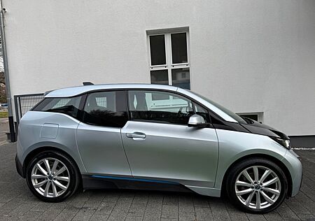 BMW i3 -