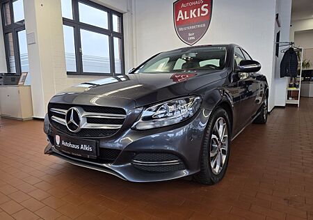 Mercedes-Benz C 200 Avantgarde+Schiebedach+Navi+PARKTRONIC
