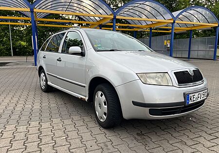 Skoda Fabia Combi 1.4 16V 55 kW Ambiente Ambiente