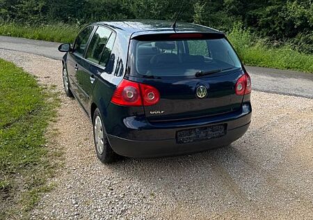 VW Golf Volkswagen V
