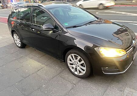 VW Golf Volkswagen 1.6 TDI BMT ALLSTAR Variant ALLSTAR