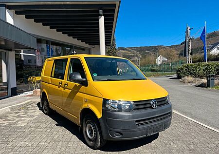 VW T5 Transporter Volkswagen 2.0 TDI / 1.Hand / große Auswahl