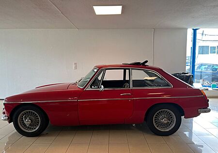 MG MGB GT Mk1 / Overdrive / Faltdach/ Leder / RHD
