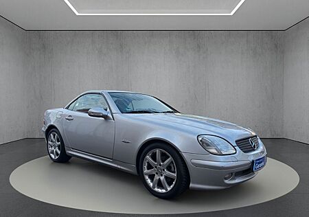 Mercedes-Benz SLK 200 Kompressor "Special Edition" *1.Hand*