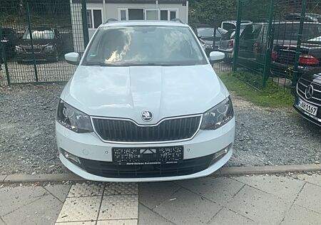 Skoda Fabia 1.2l TSI 66kW Active Combi Schaltgetriebe