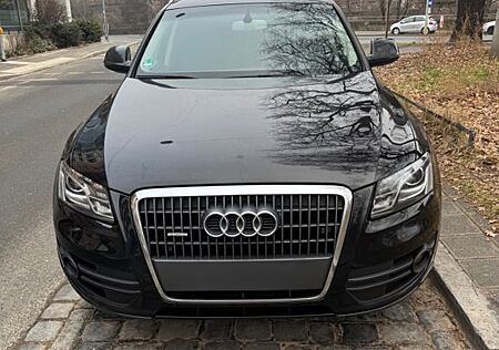 Audi Q5 2.0 TDI 105kW quattro Navi, SHZ,