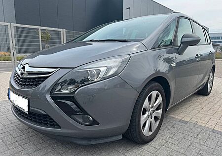 Opel Zafira C Tourer Drive