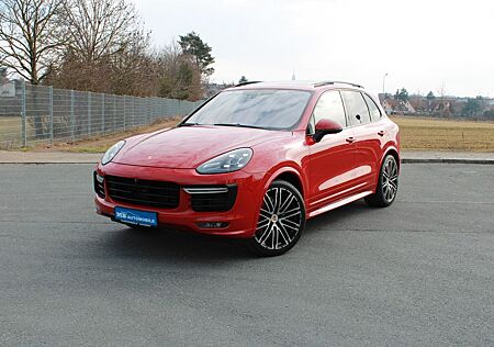 Porsche Cayenne GTS SportChrono Pano 21" BOSE AHK ACC