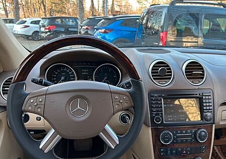 Mercedes-Benz GL 420 GL 4MaticLeder*Navi*.7 Sitzer*