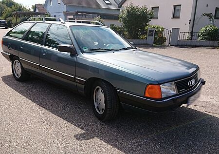 Audi 100 Avant Quattro