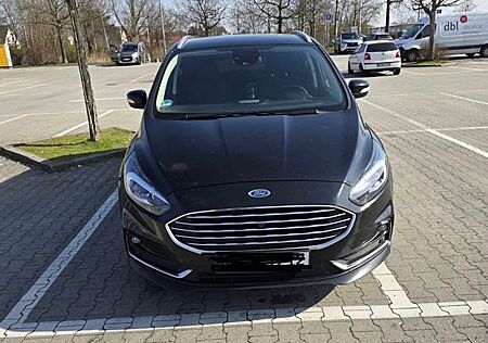 Ford S-Max 2,0 EcoBlue 140kW Titanium Auto Titanium