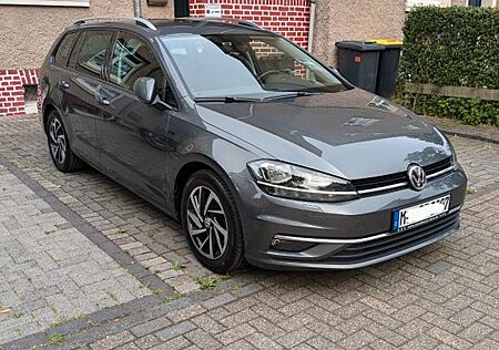 VW Golf Volkswagen 1.6 TDI DSG