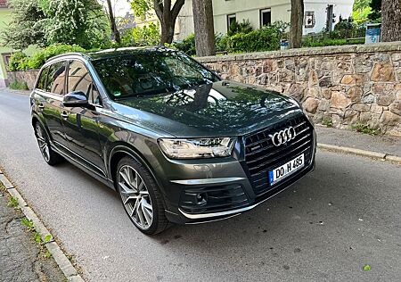Audi Q7 50 TDI Vollausttatung NP. 115000€, Scheckheft