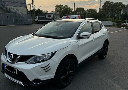 Nissan Qashqai 1.6 dCi DPF Xtronic Black Edition Bl...