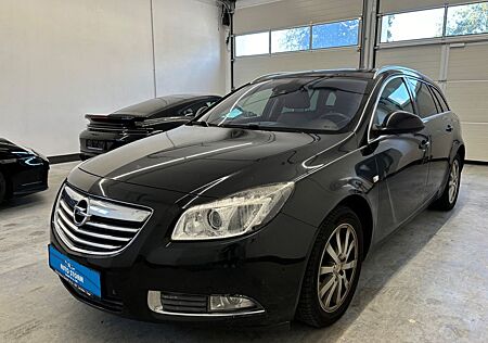 Opel Insignia A s Tourer 2.0 CDTI Sport*Allrad*Pano*S