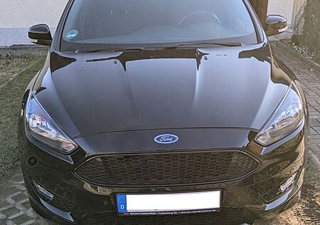 Ford Focus 2,0 TDCi 110kW ST-Line Turnier ST-Line