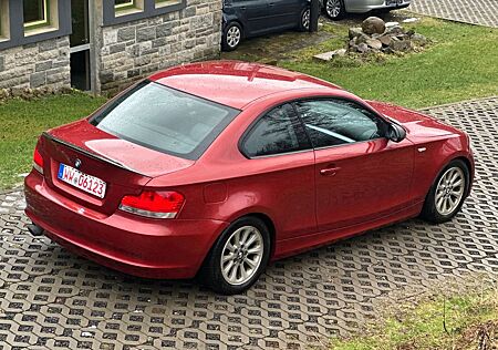 BMW 120d 120 Baureihe 1 Coupe Sport Leder