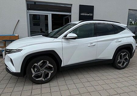 Hyundai Tucson 1.6 T-GDi Hybrid 4WD